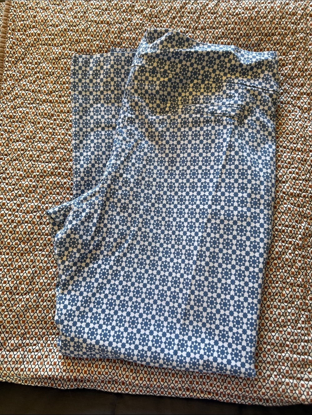 Margaret M Blue and White Cropped Patterned Pants
